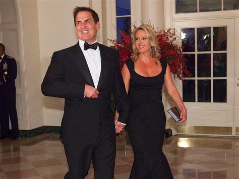 A Look Inside The Marriage Of Billionaire Investor Mark Cuban And His