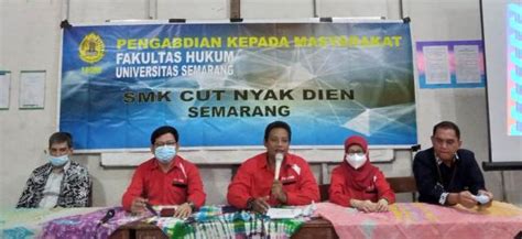 Dosen Fakultas Hukum Usm Beri Edukasi Siswa Bijak Dalam Bermedsos