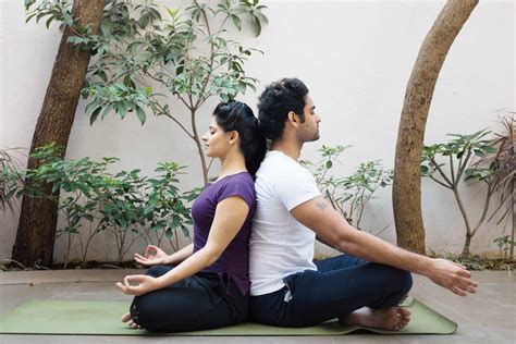 Here is a series of yoga poses for two—arranged from easiest to more difficult—that can add some bliss to the state of your. Strengthen your partnership with these couple yoga poses ...
