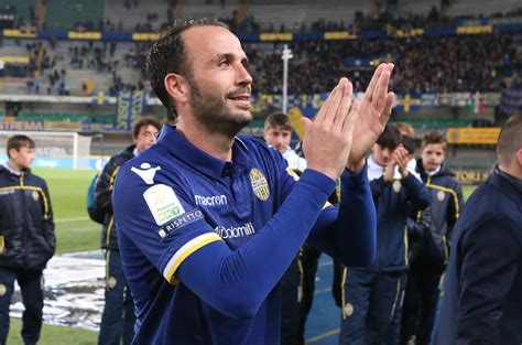 He has represented his nation at the 2010 fifa world cup. Giampaolo Pazzini, semplicemente il Capitano! - Calcio Hellas