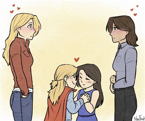 Pin By Teresa Reeves On Supercorp Lesbian Comic Cute Lesbian Couples