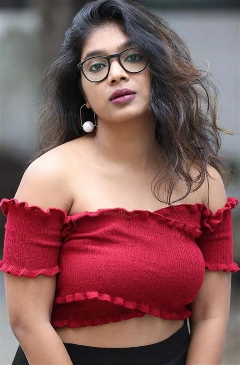 Actress Adimai 🚬 On Twitter Rt Monsterbaddie Enna Ivala Pathalum Mood Aaguthu 🌚