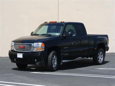 Buy Used Gmc Sierra 1500 Denali Extended Cab Pickup 4 Door In Pasadena