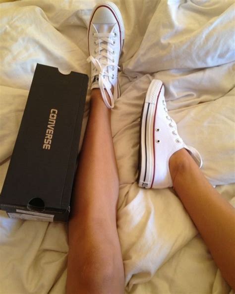 Pin By 𝐬𝐢𝐫𝐚 On I ️ Shoes White Chucks Converse Me Too Shoes