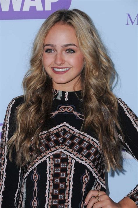 Picture Of Sophie Reynolds