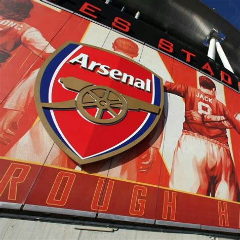 Arsenal Fc Stadium Tour Titi Henry Picture Of Arsenal Stadium