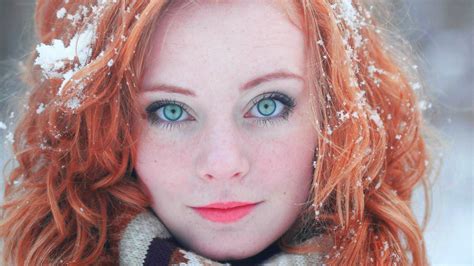 Winter Redhead Hair Girl Snow Face By Cybermdee Rprettygirls
