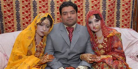 Hero No Pakistani Man Marries Two Women On The Same Day