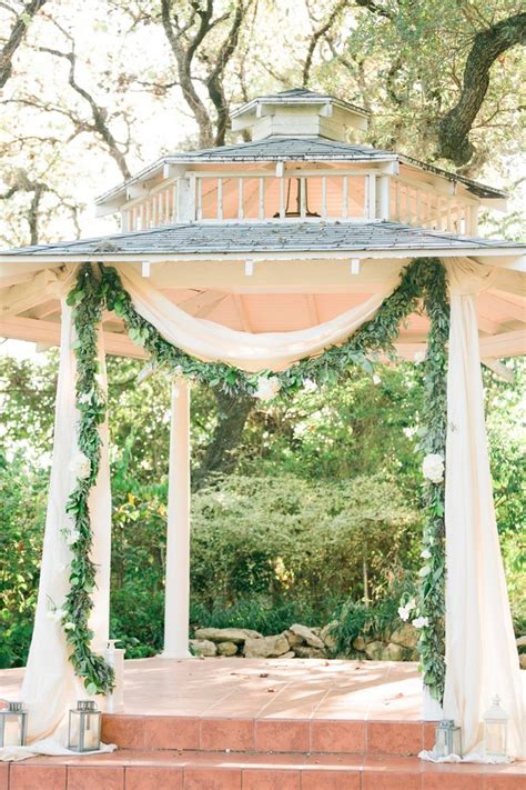 20 Creative Greenery Wedding Arches With Garland Page 2 Hi Miss Puff