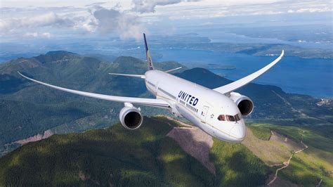 Air101 United Airlines Launches Inaugural Flight Between San Francisco