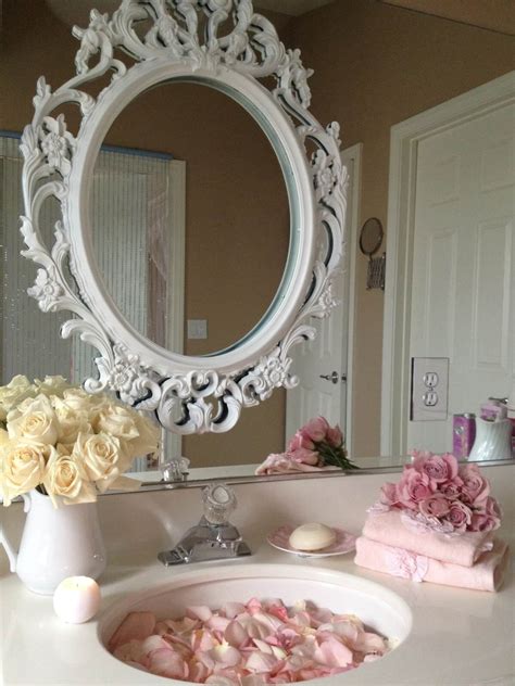 28 Best Shabby Chic Bathroom Ideas And Designs For 2021