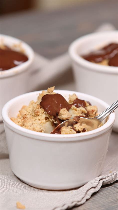 Set over medium heat and slowly whisk in the cream and milk, whisking constantly to combine everything. Pear Crumble with Chocolate Custard | Recipe | Pear ...