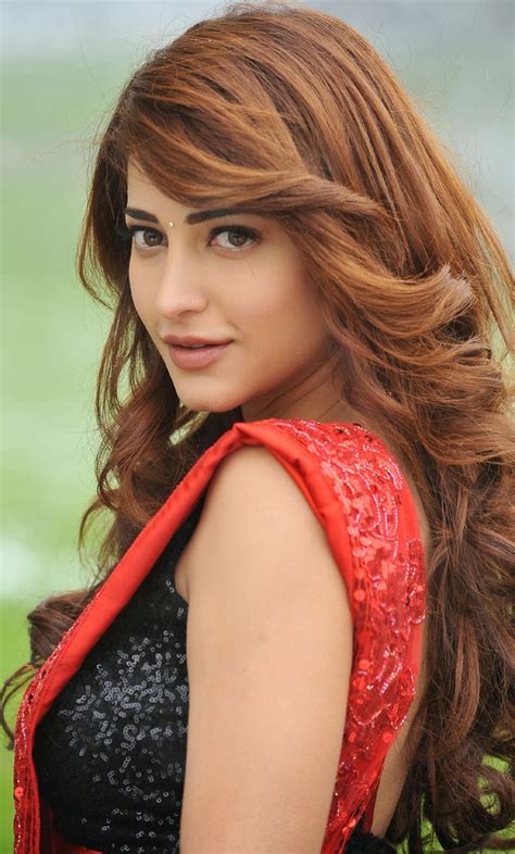 Actress Shruti Hassan From Yevadu Movie Electrihot 35100 Hot Sex Picture