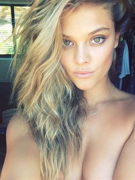 Nearly Naked More Sexy Revealing Celebrity Selfies Pics