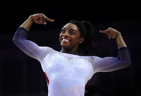 Simone has a sister adria and two brothers adam and ronald biles jr. Simone Biles Made History At Gymnastics Worlds - Simplemost