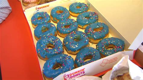 Dunkin Donuts Returns To Socal First Location Opens In Santa Monica