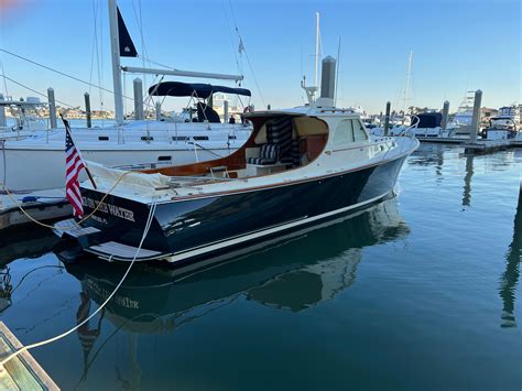 Hinckley Picnic Boat Classic Jet For Sale Yachtworld