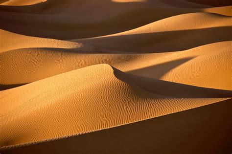 Physics Researchers Discover Sand Dunes Can ‘communicate With Each Other