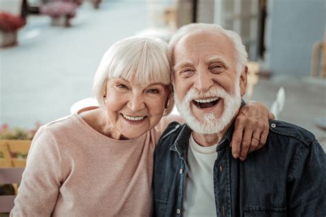 Sex And Seniors Why Older Adults Can Have A Fulfilling Sex Life Ratemds Health News