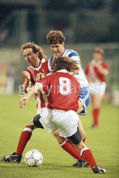 Austria world cup group stage, matchday 1 full match held at stadio olimpico (roma) on footballia. Fútbol Mundial Kits - Uruguay: Selección de Austria - 1990 ...
