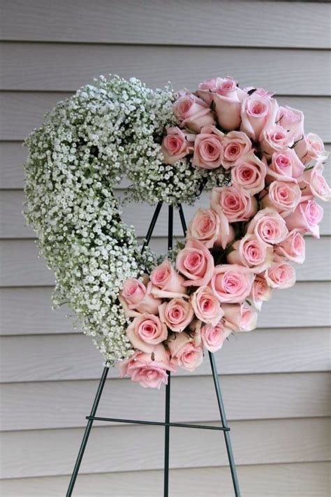 Winter cemetery vaseflowers for gravevase grave flowers flower arrangements church altar elegant best 25 altar 256dac0d0d225d27d0d5ac3cfb07a5a4.jpg (640×960) | Funeral ...