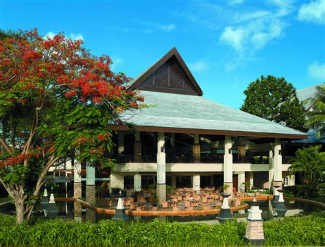 The rainforest and sea are very interesting. Hotel Shangri - La Rasa Ria Resort - Borneo, Malezja