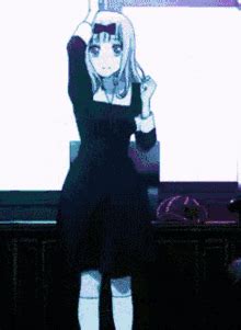 Chika Fujiwara Dance GIF Chika Fujiwara Dance Anime GIF 탐색 및 공유