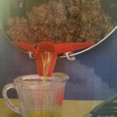 Clip On Strainer Spout By Handy Gourmet Liquid Measuring Cup Gourmet