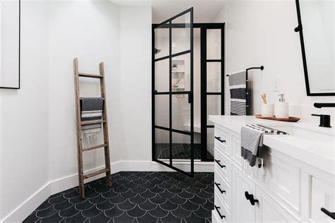 Black And White Bathrooms Home Design Ideas