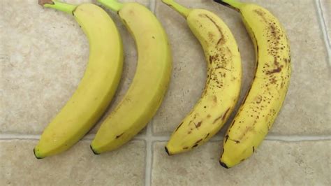 How I Keep Bananas Fresh Longer Youtube