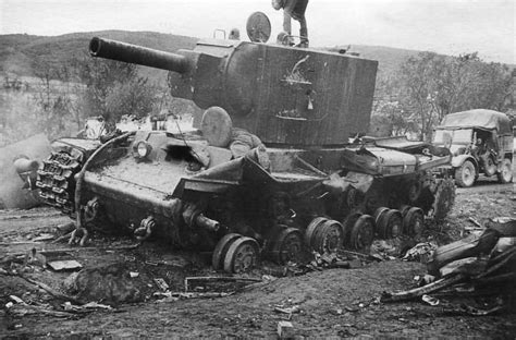Destroyed Russian Kv 2 Tank World War Photos