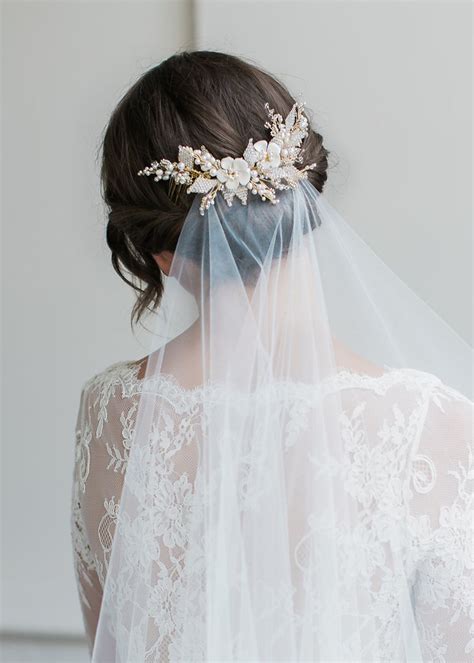 jasmine floral wedding hair comb tania maras bespoke wedding headpieces wedding veils