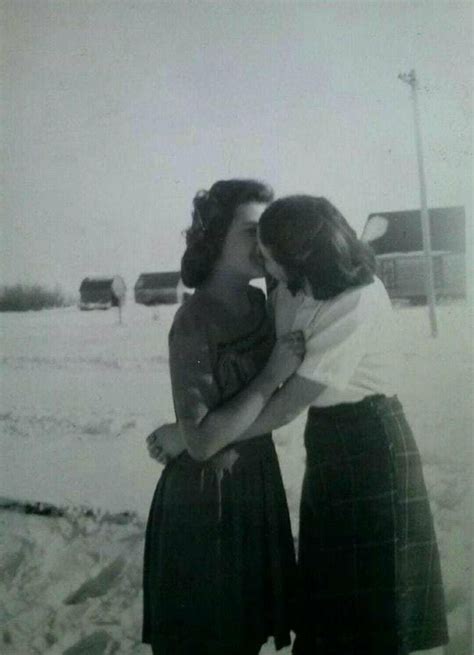 Vintage Lesbians Vintage Lesbian Vintage Couples Vintage Love