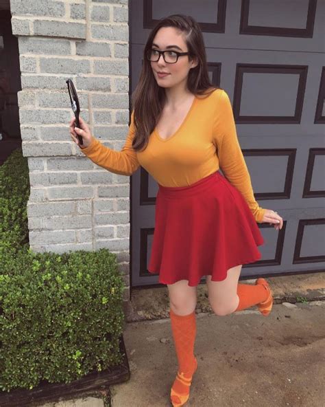 Hot And Sexy Velma Costume Idea For Girls Bob S Burgers Halloween Costume Easy Girl Halloween