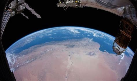 Nasa News Space Agency Snaps Breathtaking Views Of Earth