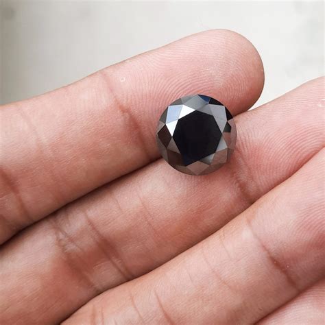 Black Gemstones List Of 15 Black Gems Gem Rock Auctions
