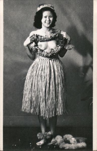 Wwii Ukelele Lady Topless Hula Girl 1980 Hawaii Women Postcard