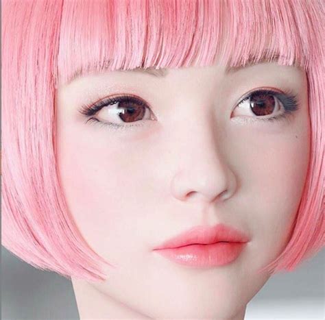 Si Cantik Imma Model Virtual Yang Sedang Viral