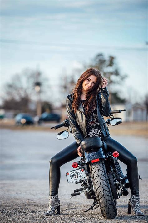 Hd Wallpaper Woman Sitting On Black Motorcycle Bike Backwards Caucasian Wallpaper Flare