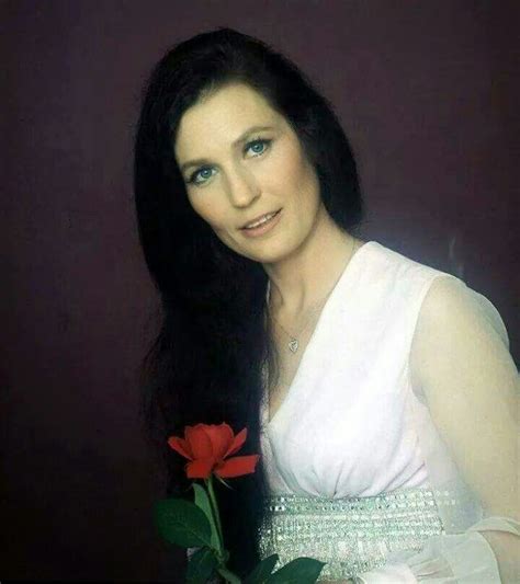 Loretta Lynn Country Music Artists Country Music Stars Country