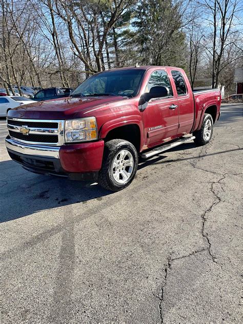 2007 Chevrolet Silverado 1500 · LT Pickup 4D 6 1/2 ft - Cars & Trucks