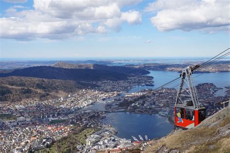 Med linbana till Ulriken - på Bergens topp - Let's Go Explore
