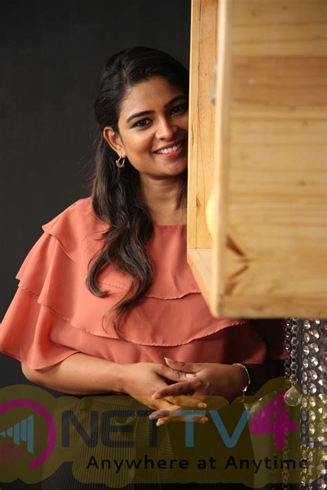 Anchor Maheswari Exclusive Interview Pics 618139 Galleries And Hd Images