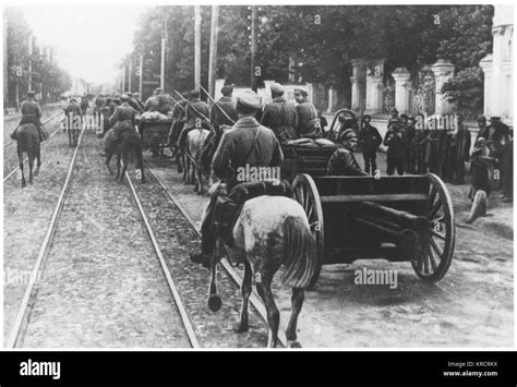 Red Army Civil War Stock Photos And Red Army Civil War Stock Images Alamy