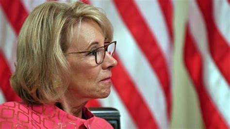 Devos Extends Federal Student Loan Relief To Jan 31