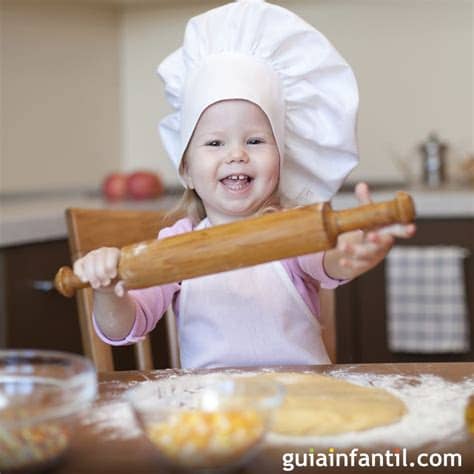 Una buena manera de leer primero para disfrutar después. Cocinando con niños