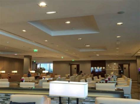 Cdg The Emirates Lounge Temporarily Closed Reviews And Photos