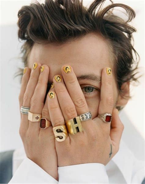 Why Is Everyone Freaking Out About Guys Wearing Nail Polish The Clandestine
