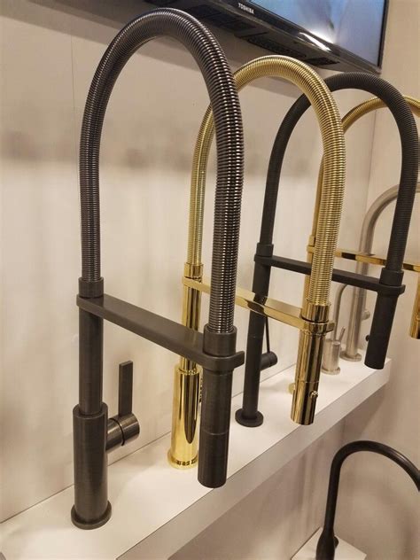 Bar faucets and drinking faucets. California Faucets Kitchen | Modern Pre-Rinse | Graphite ...