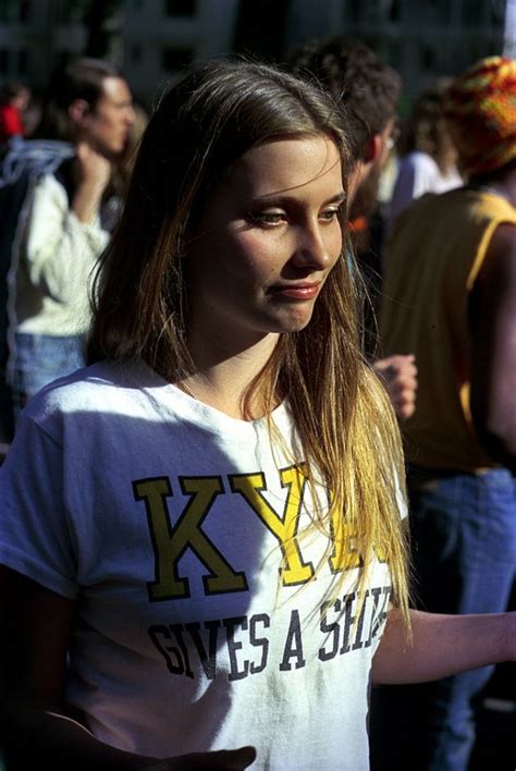 Fascinating Pics That Defined Californian Street Fashion In The Mid